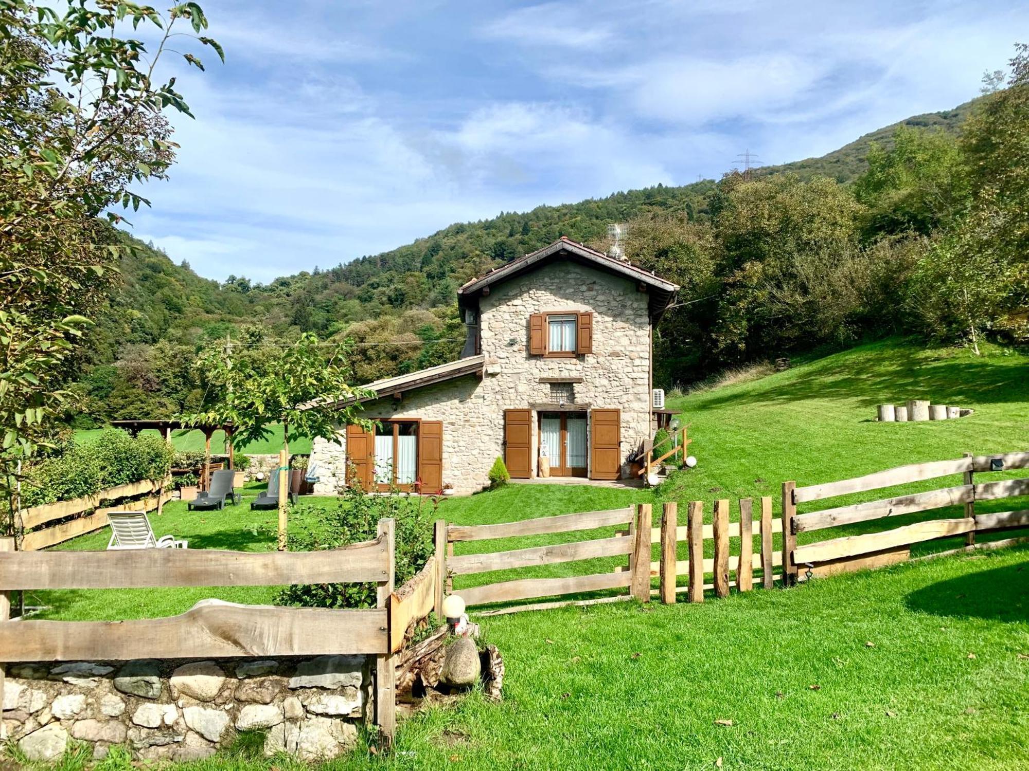 Casa Al Castagneto Vila Ceniga Exterior foto